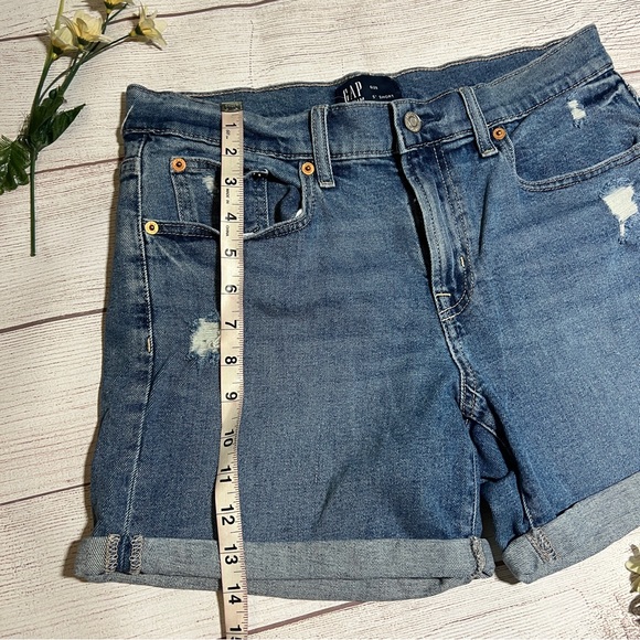 GAP Distressed Mid Rise Denim Short - Picture 12 of 13